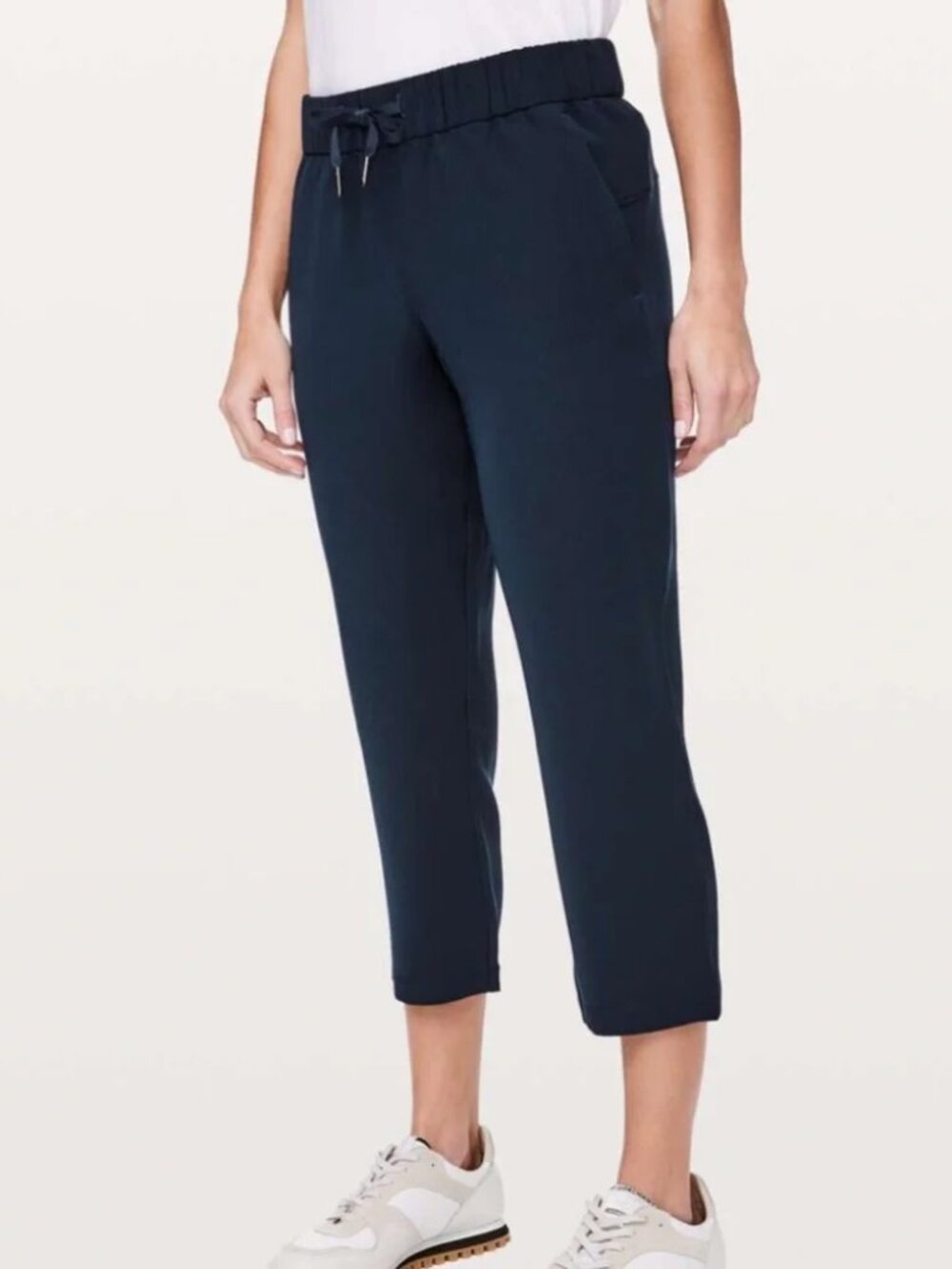 Lululemon On the Fly Woven Pants in Navy Blue 23" I Size 4